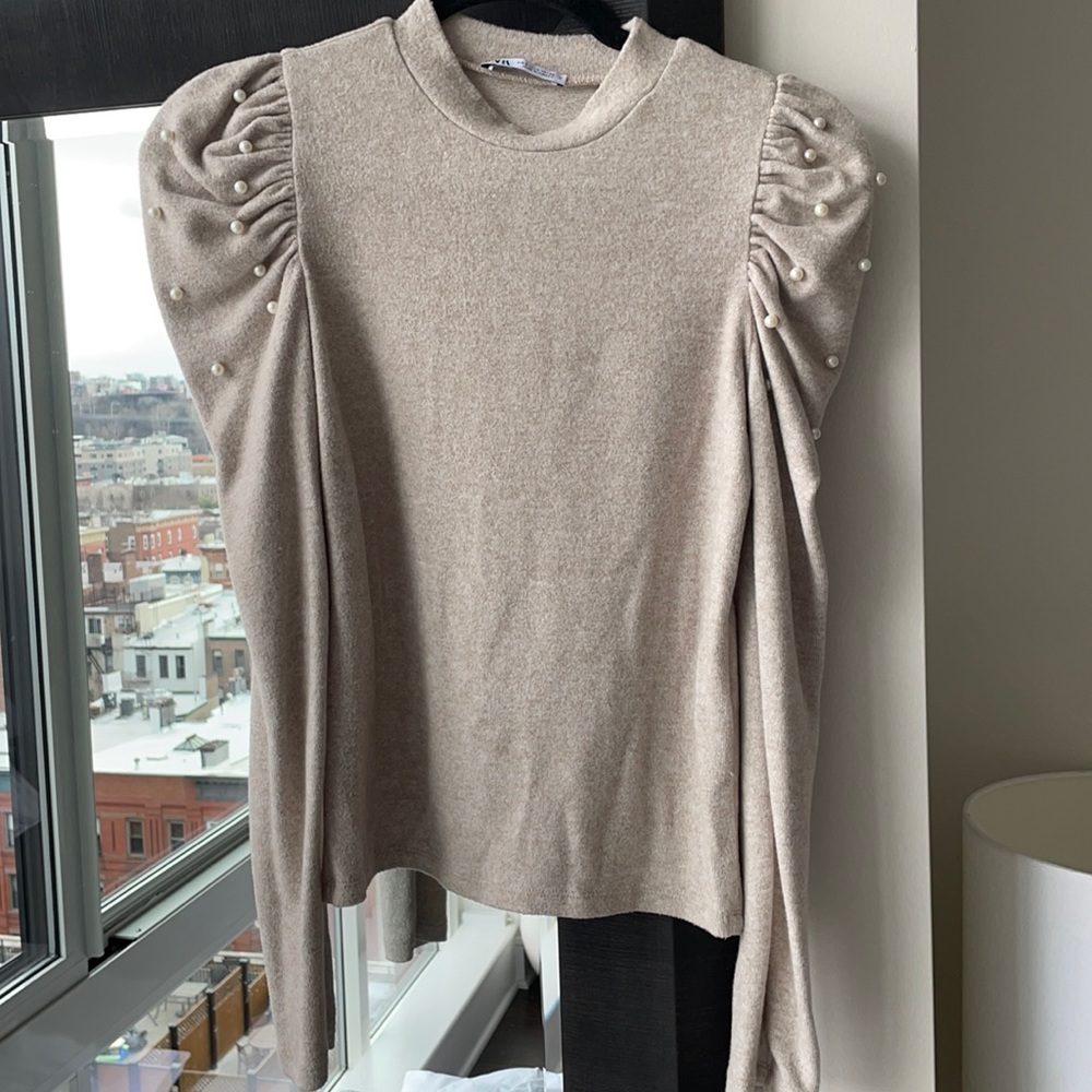 Zara pearl tan sweater top